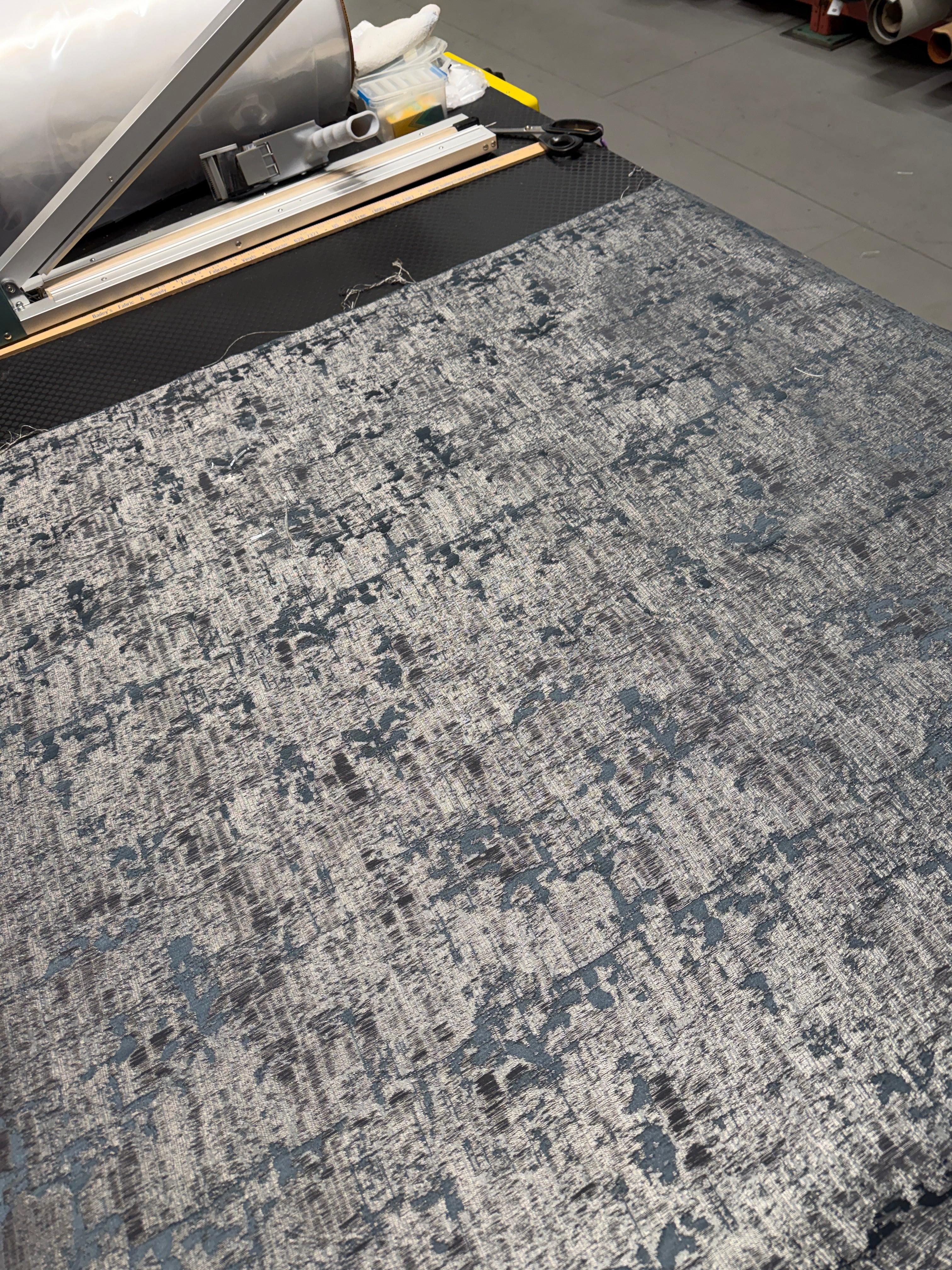 0488 Fabric Silver Iridescent
