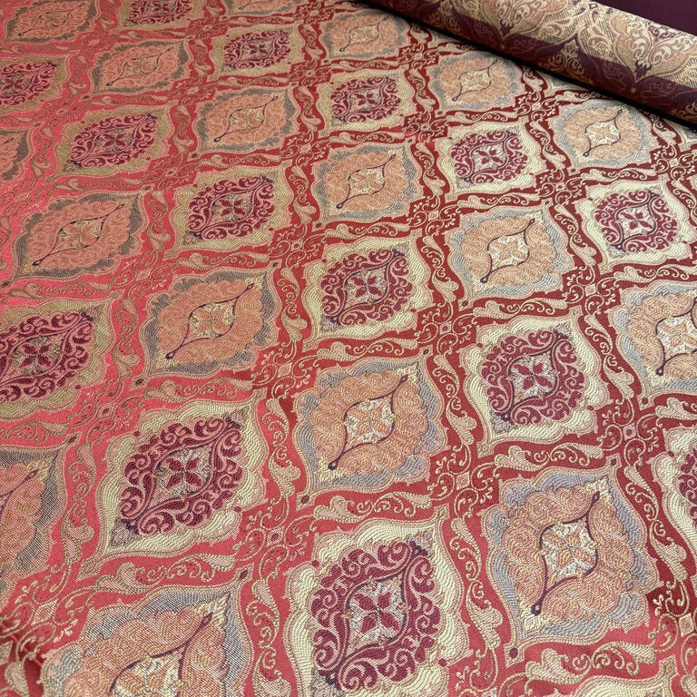 0547 Imperial Flame Damask
