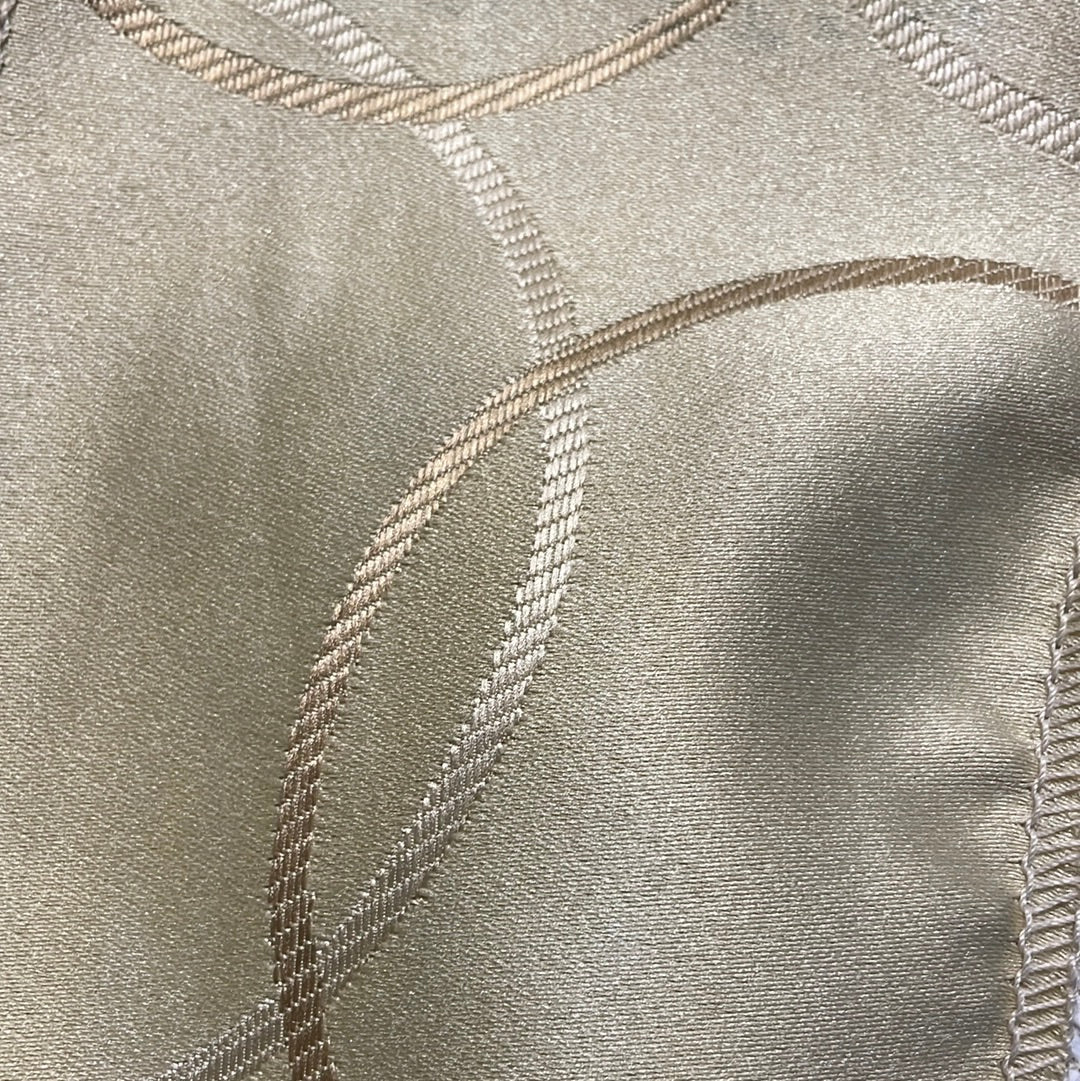 0529 Golden Loop Harmony