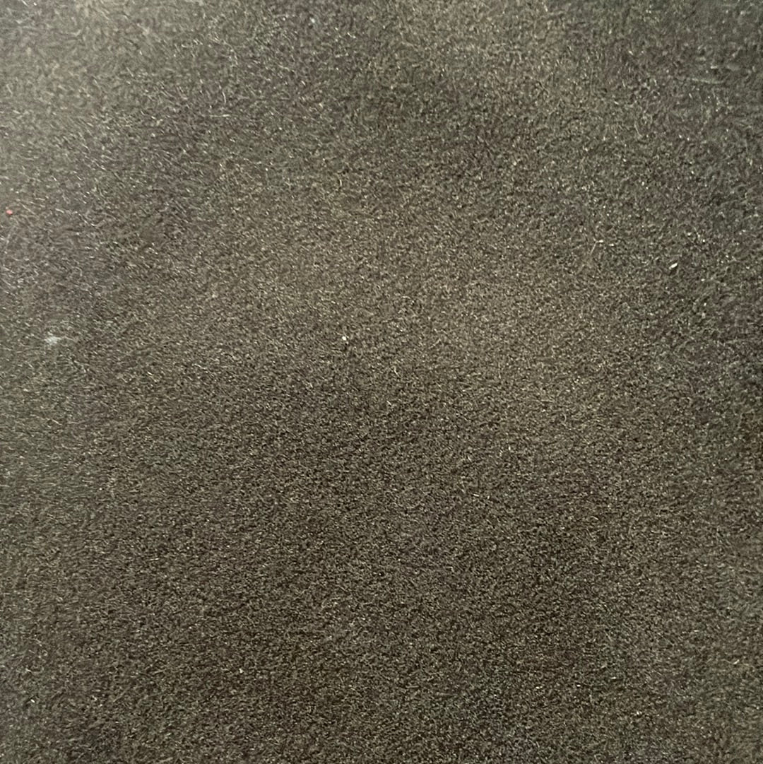 0440 Cocoa Luxe Velvet