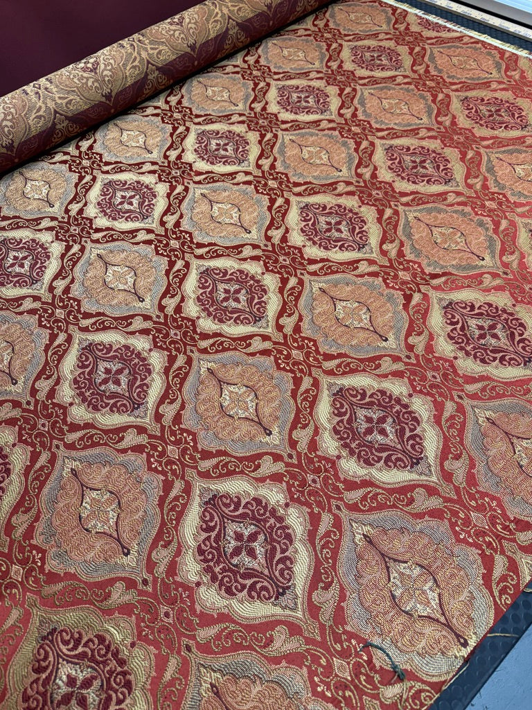 0547 Imperial Flame Damask