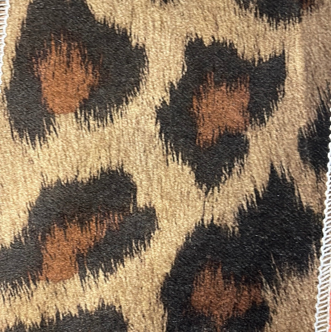 0476 Fabric Wild Leopard Print