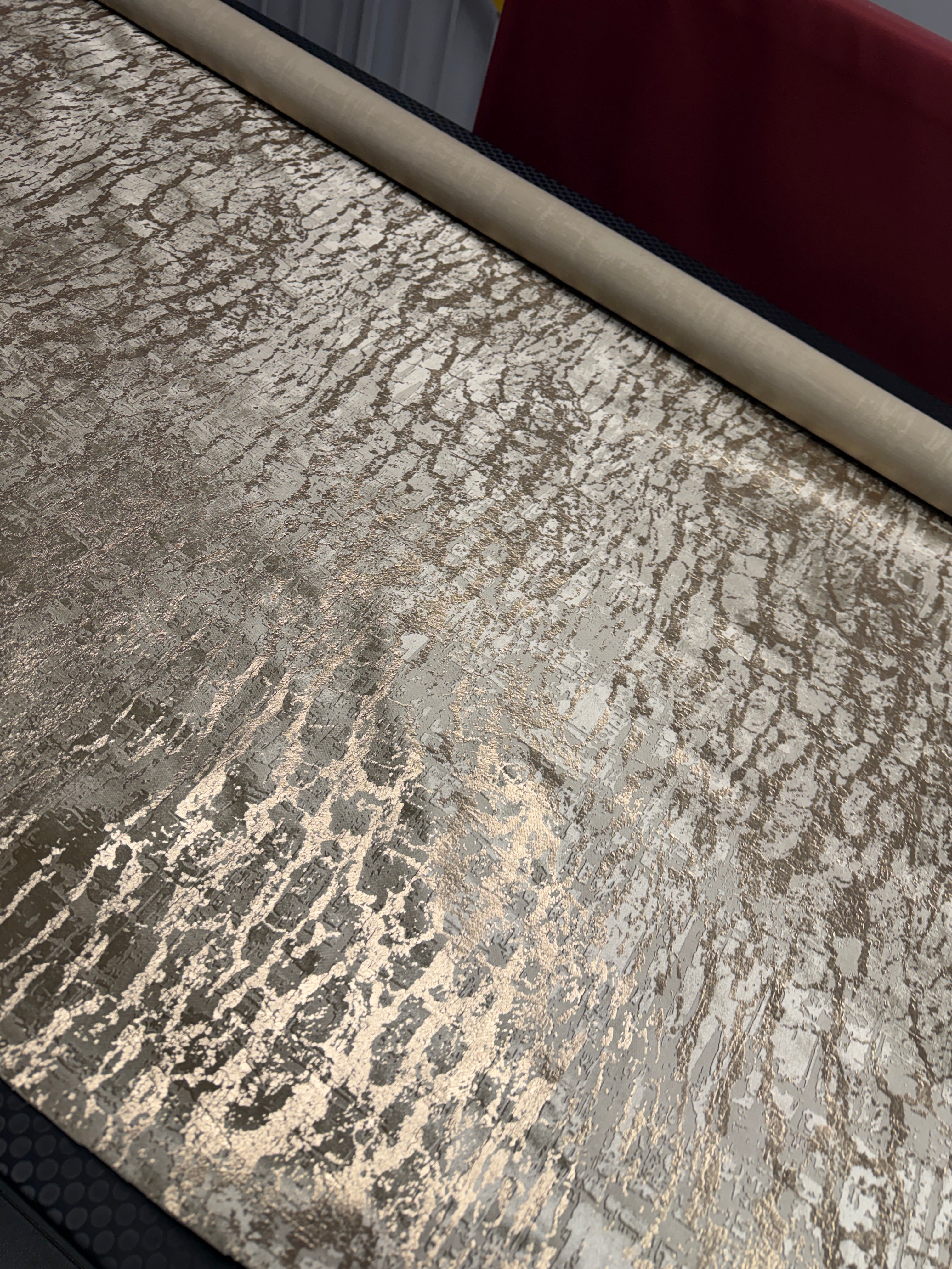 0564 Metallic Overlay Fabric
