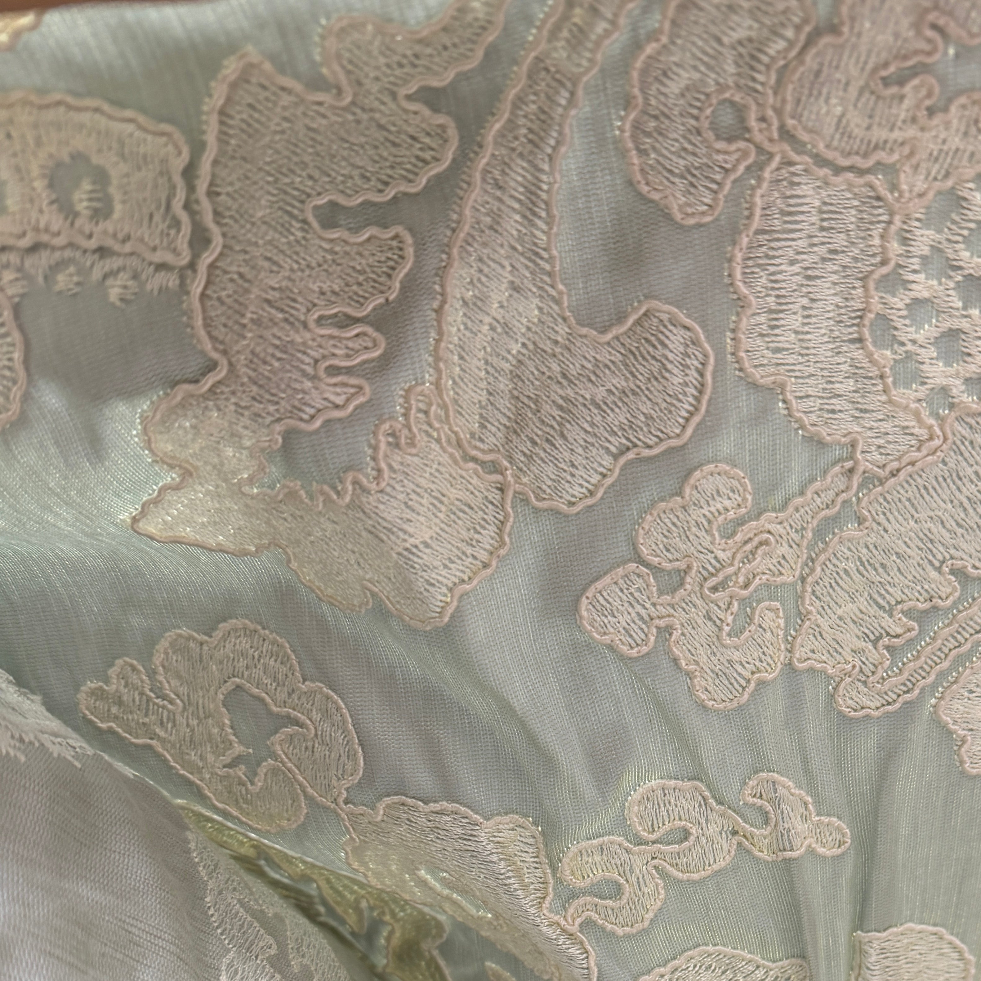 0527 Fabric Opal Vinework