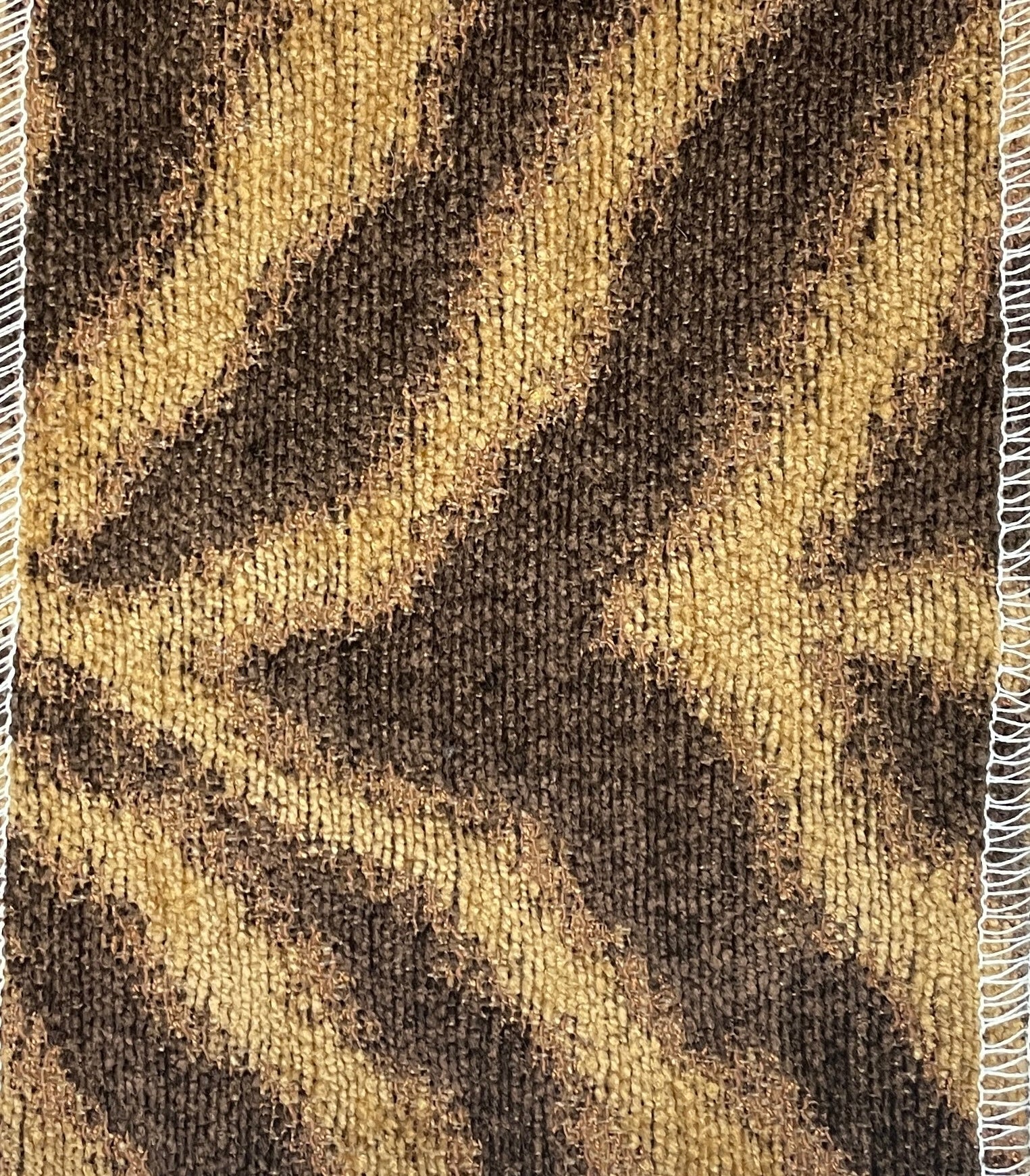 0423 Fabric Espresso-Caramel