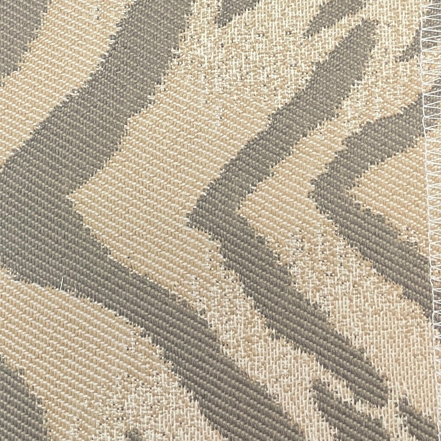 0456 Fabric Zebra Taupe