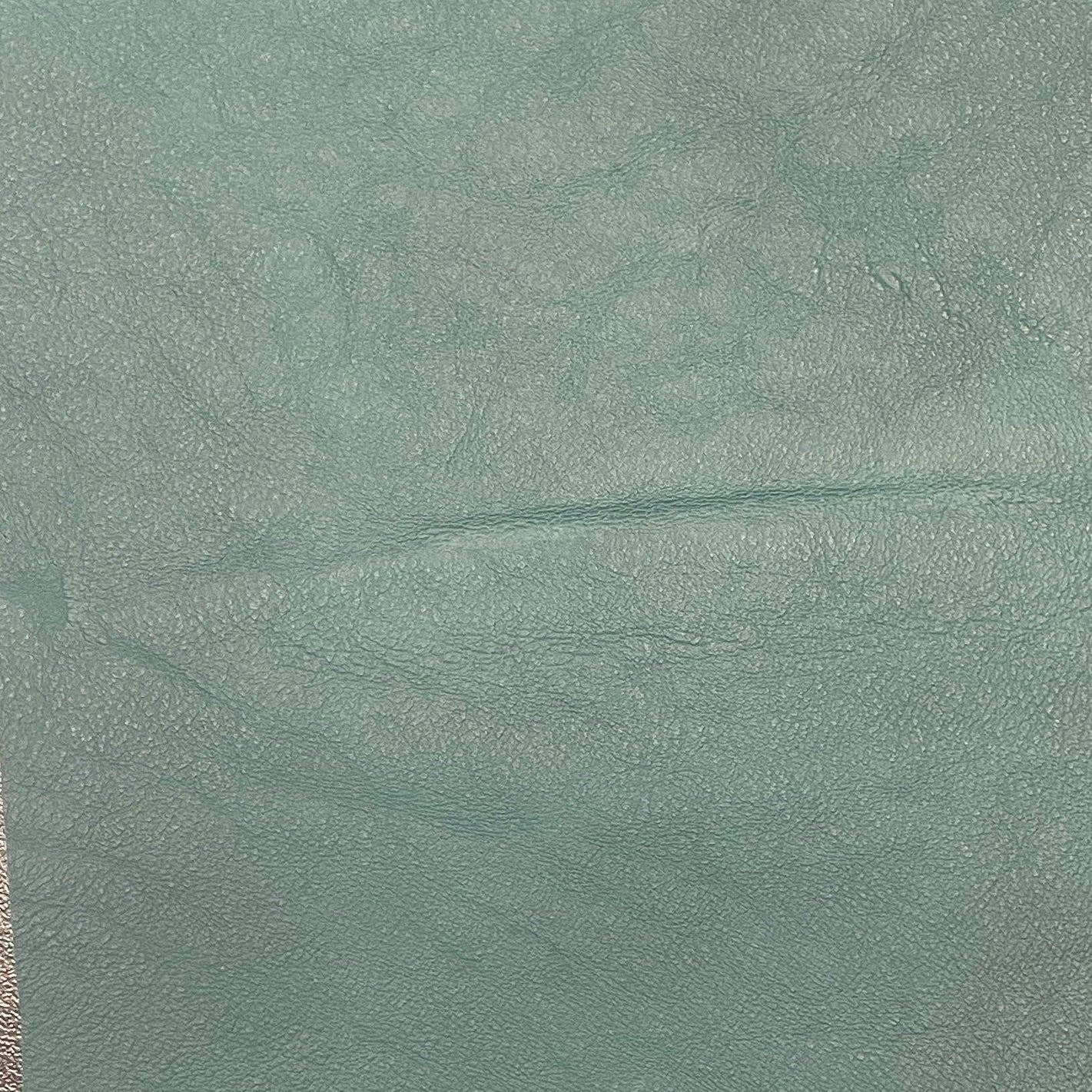0633 Saloon Turquoise