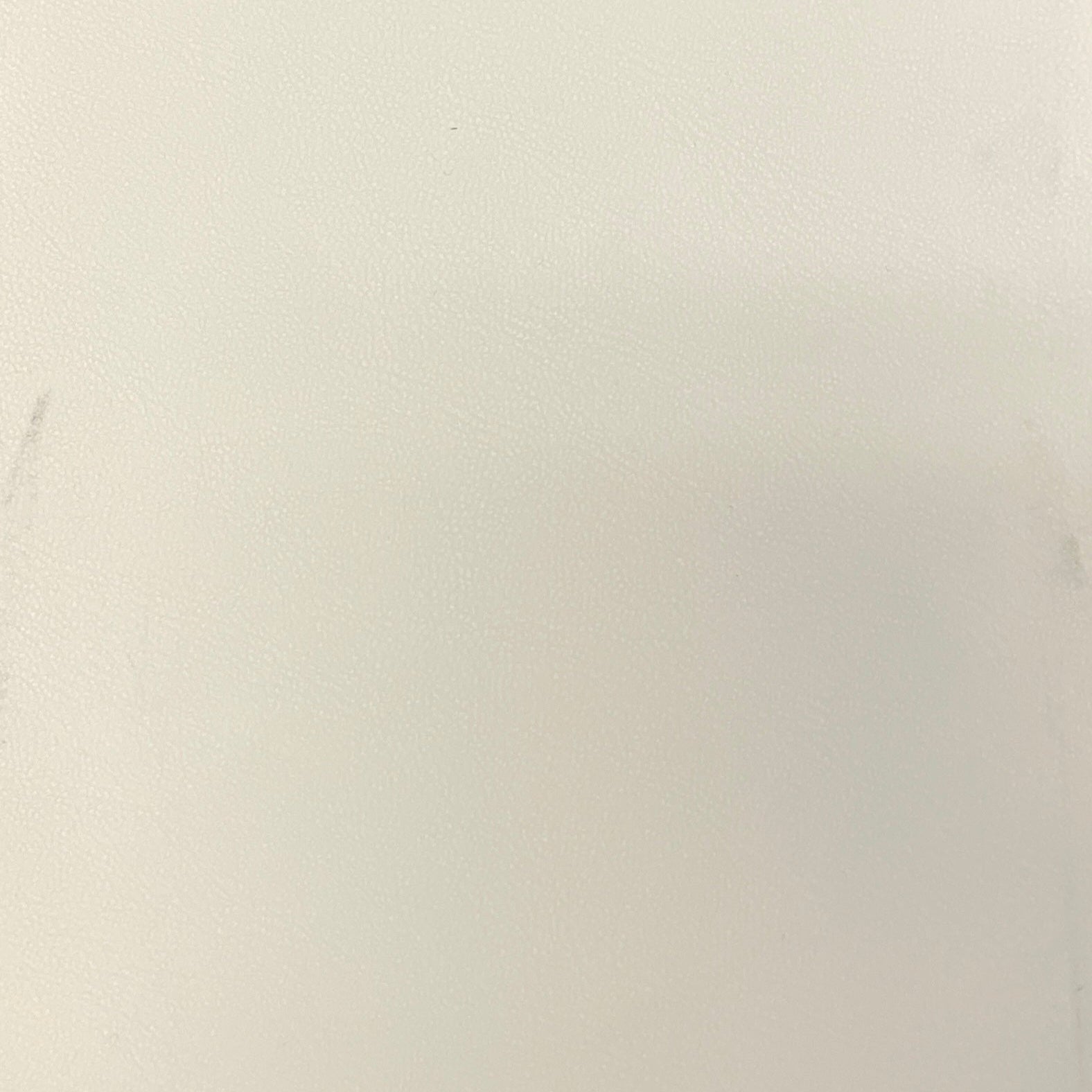 0716 “Matinee White”