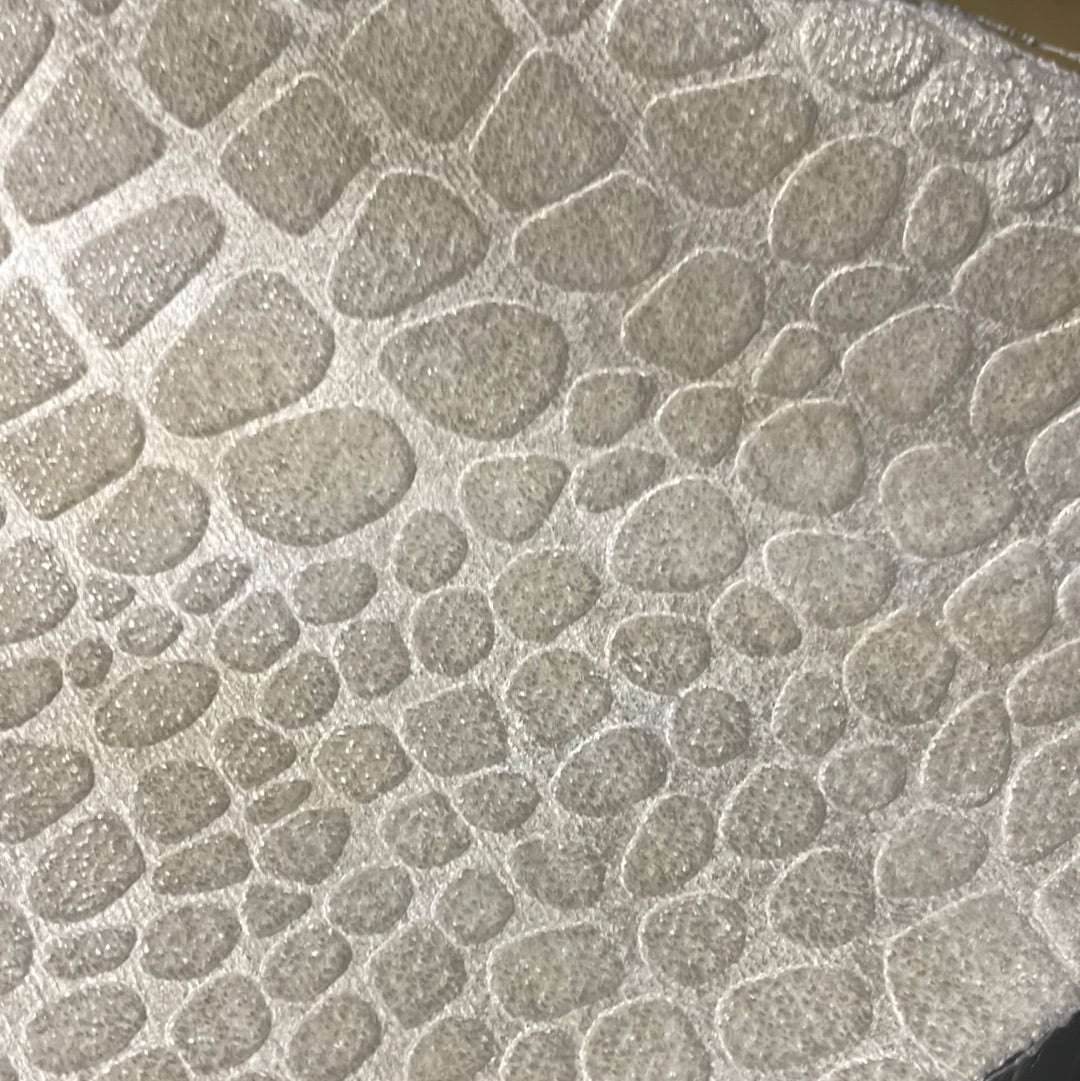 0239 Embossed Pebble-Pattern Fabric