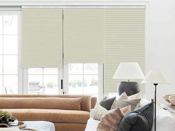 Honeycomb Shade Silk Blackout 25mm  (Hanzen Collection)