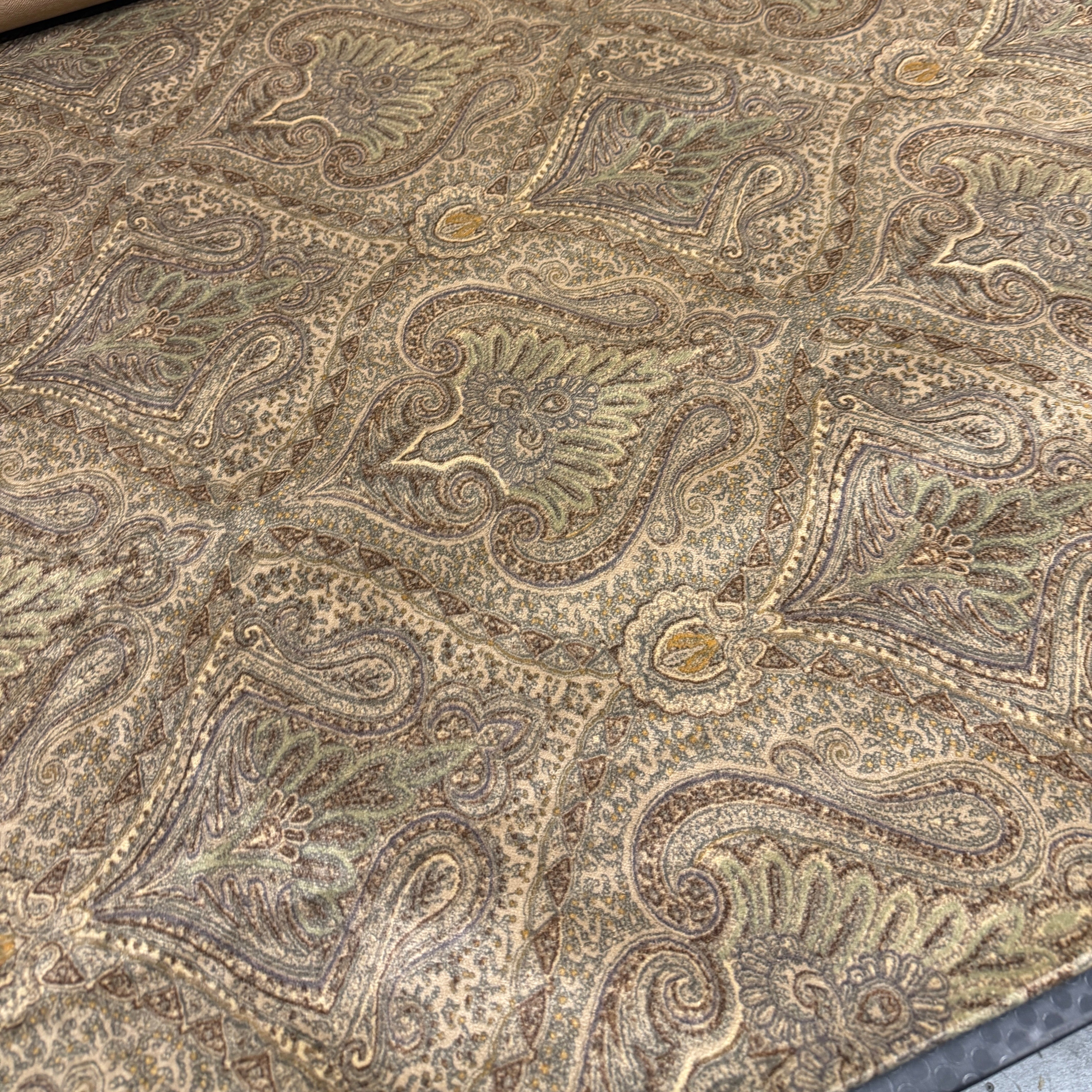 0459 Vintage Paisley Fabric