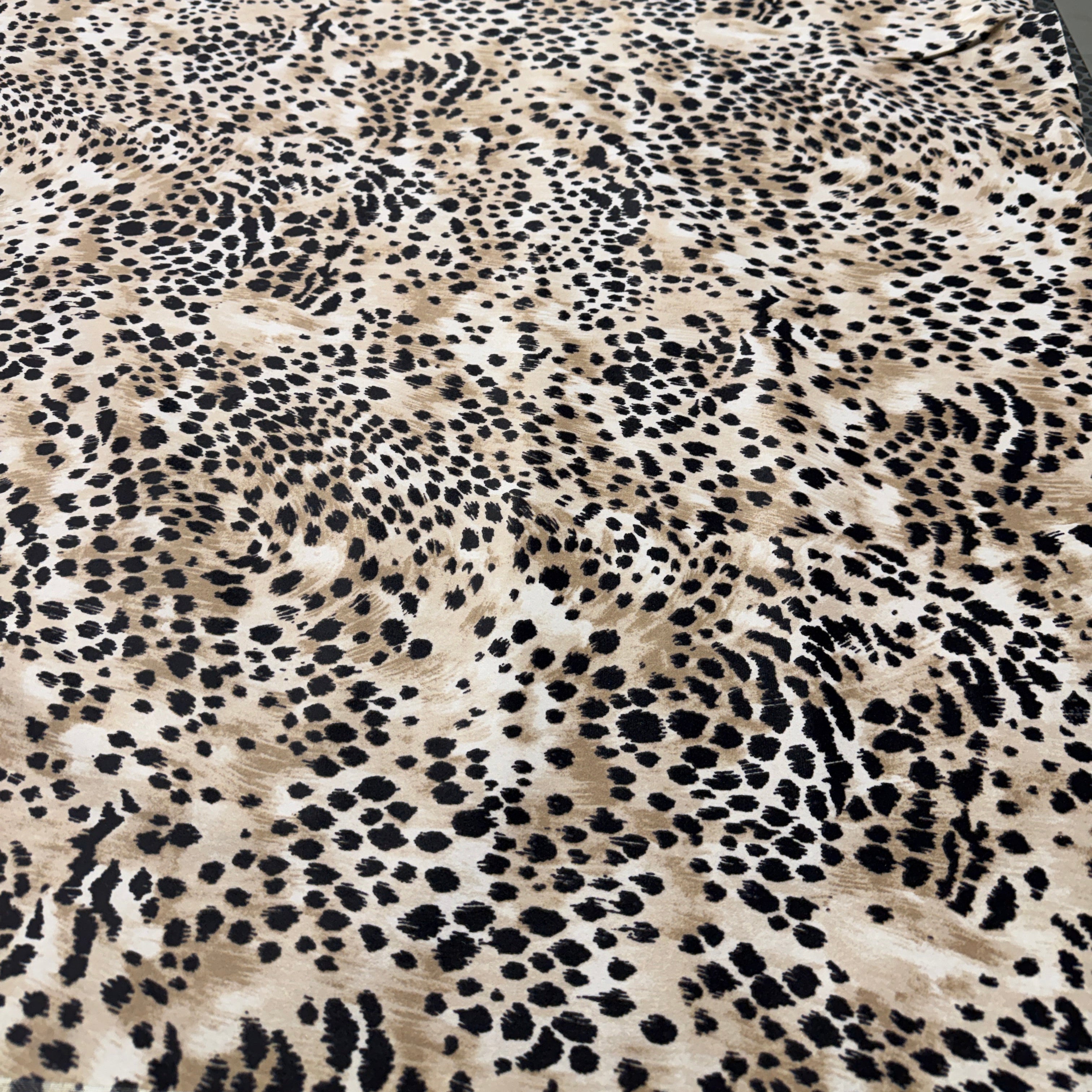 0441 Savannah Spot Velvet
