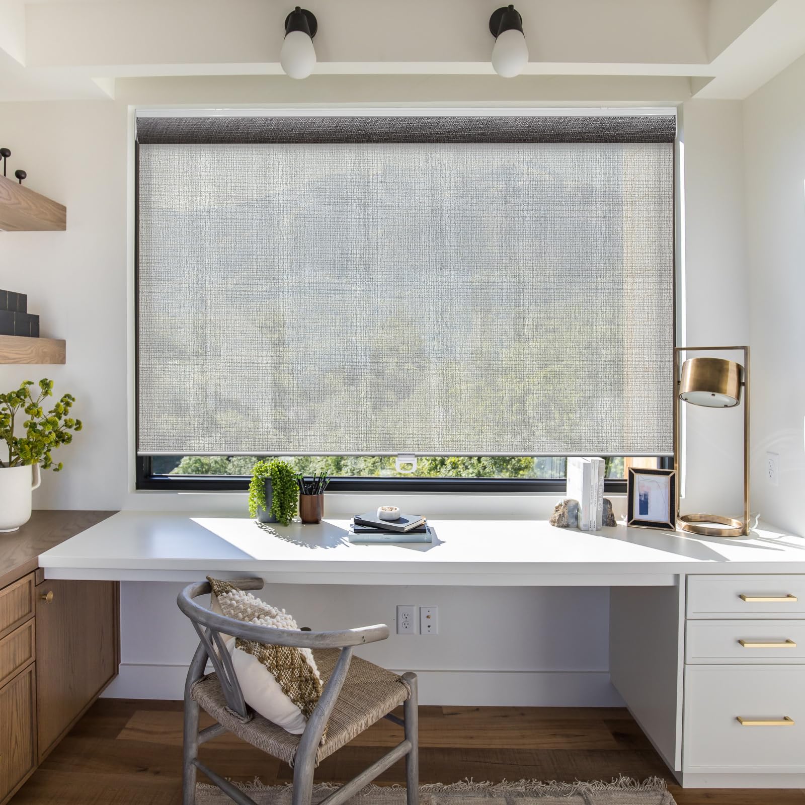 Sunhill Roller Shade  (Hanzen Collection)