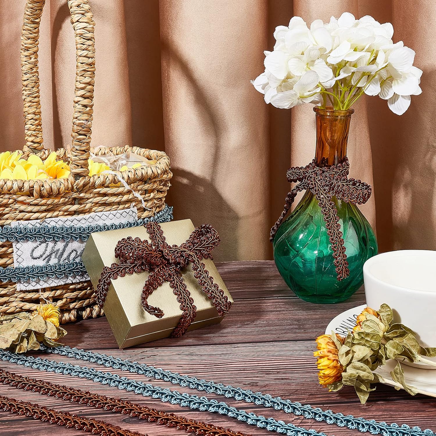 A1140 French Gimp Trimming E03