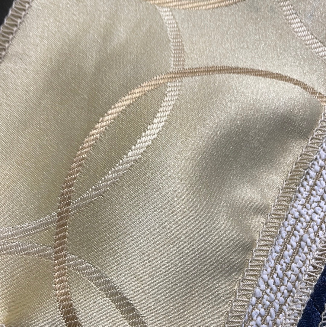1182 Fabric Pattern Gold