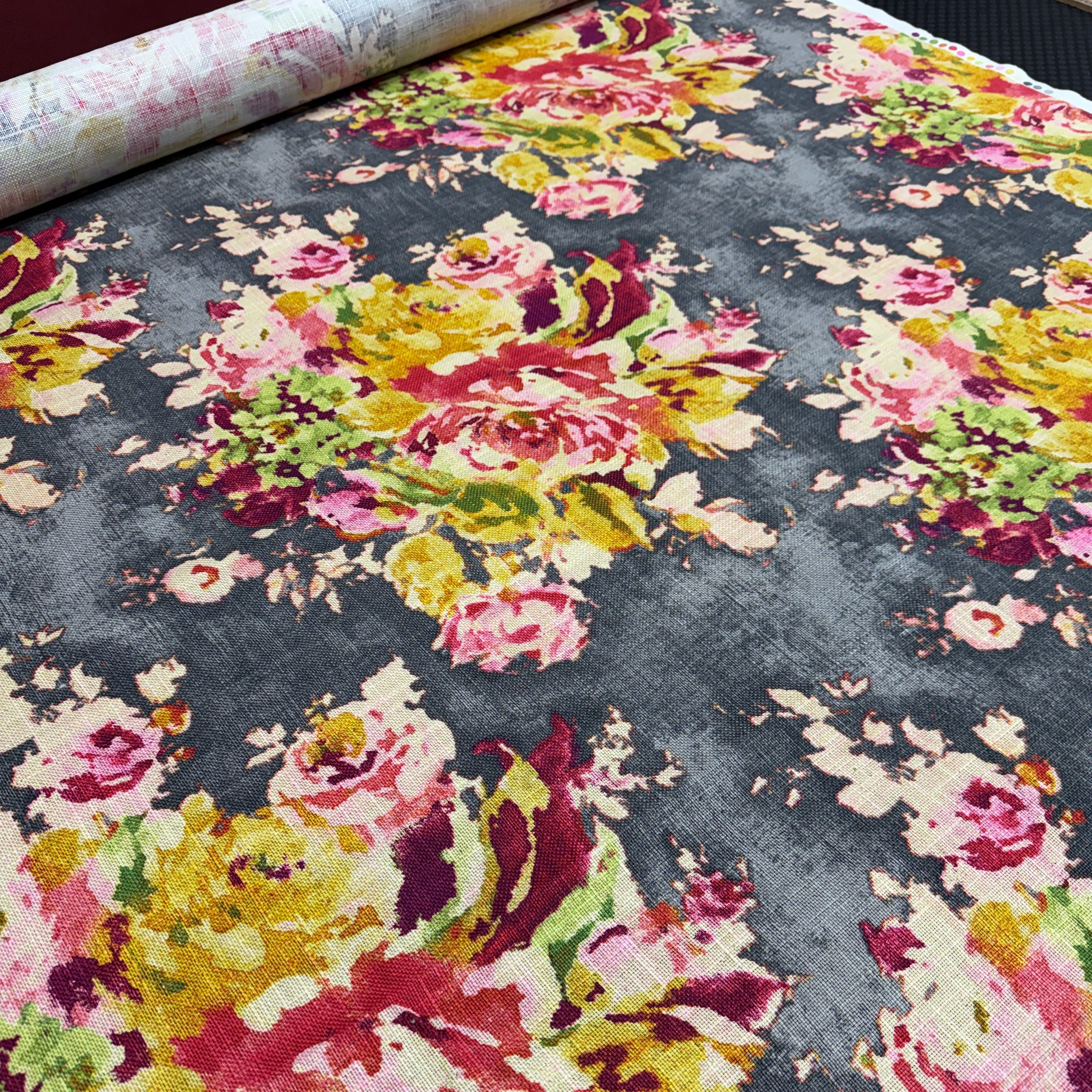 0537  Multicolor Floral