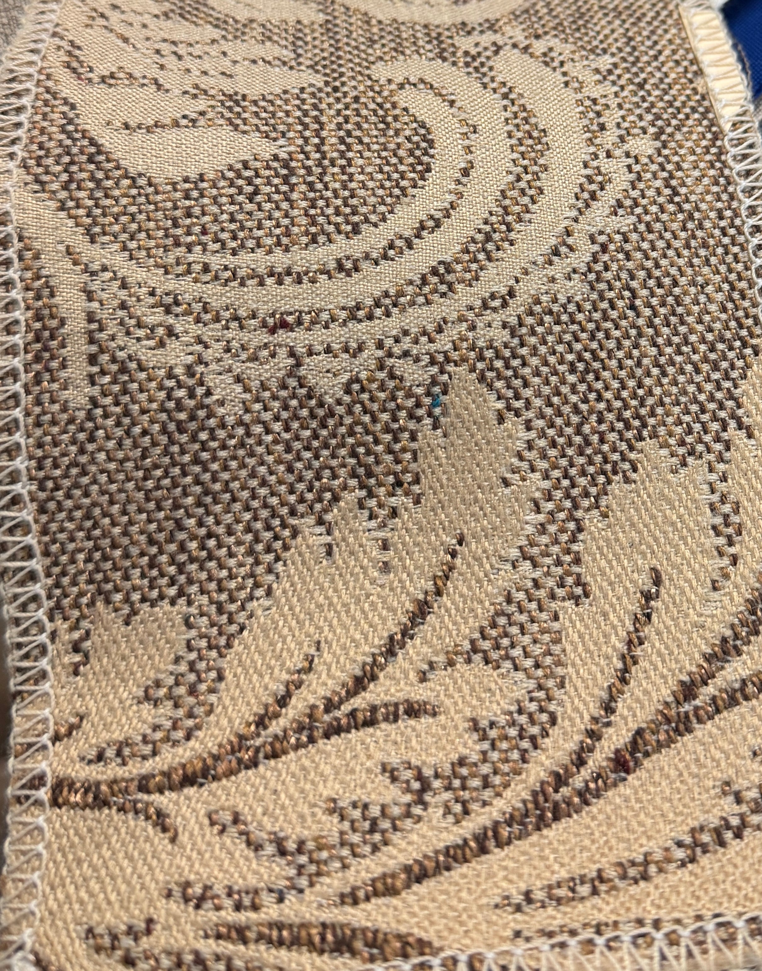 0466 Fabric Brown Classic Leaf