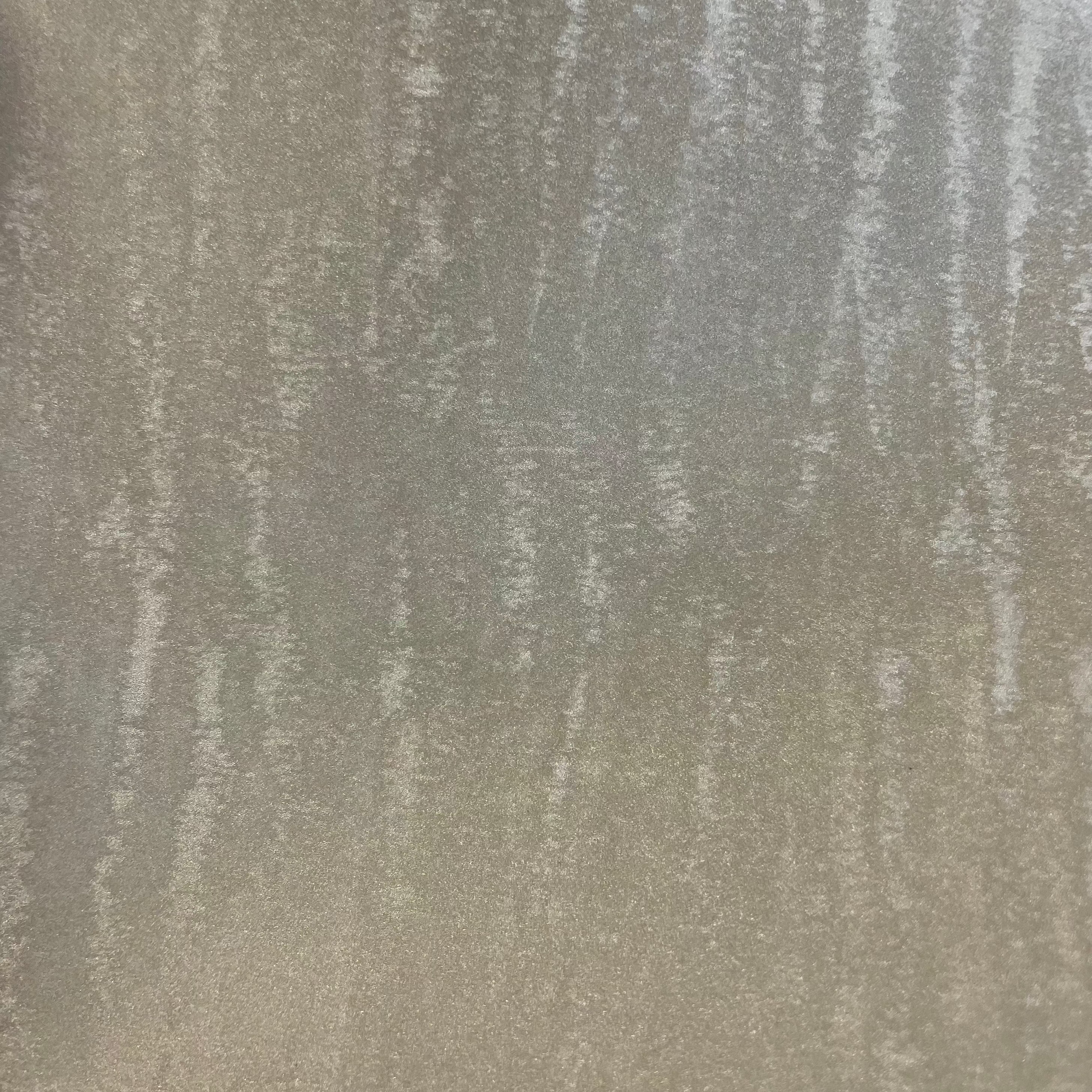 0008 Silver Vinyl