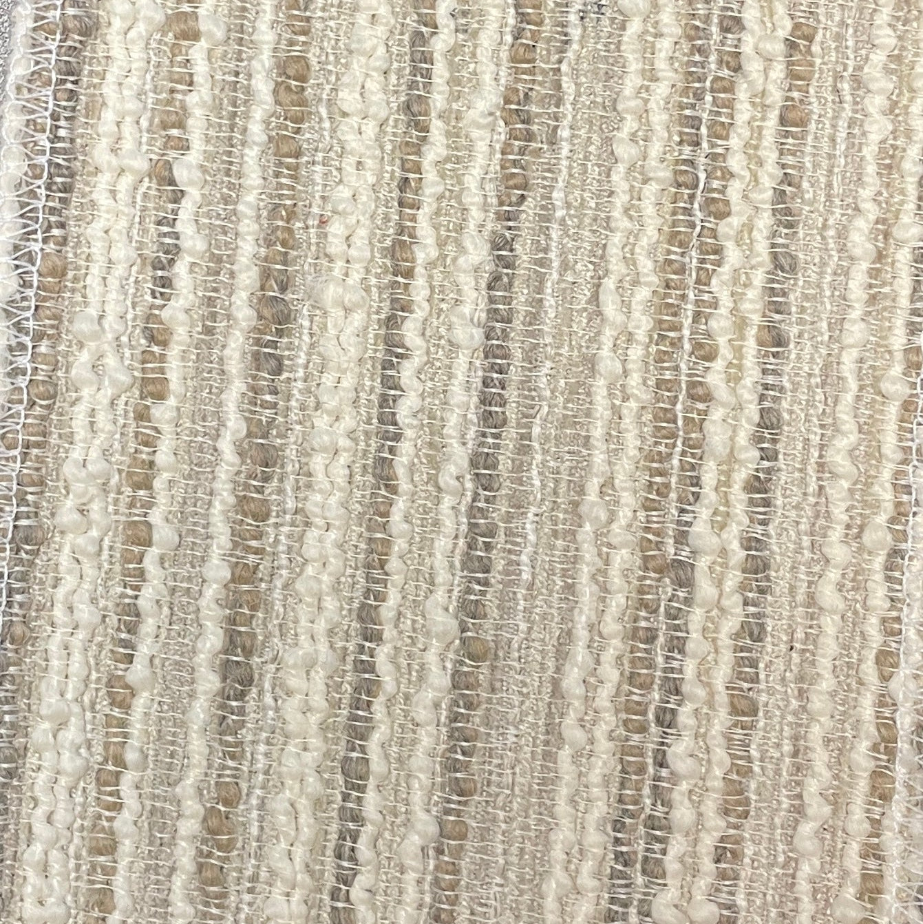 0443 Fabric Delicate Beige