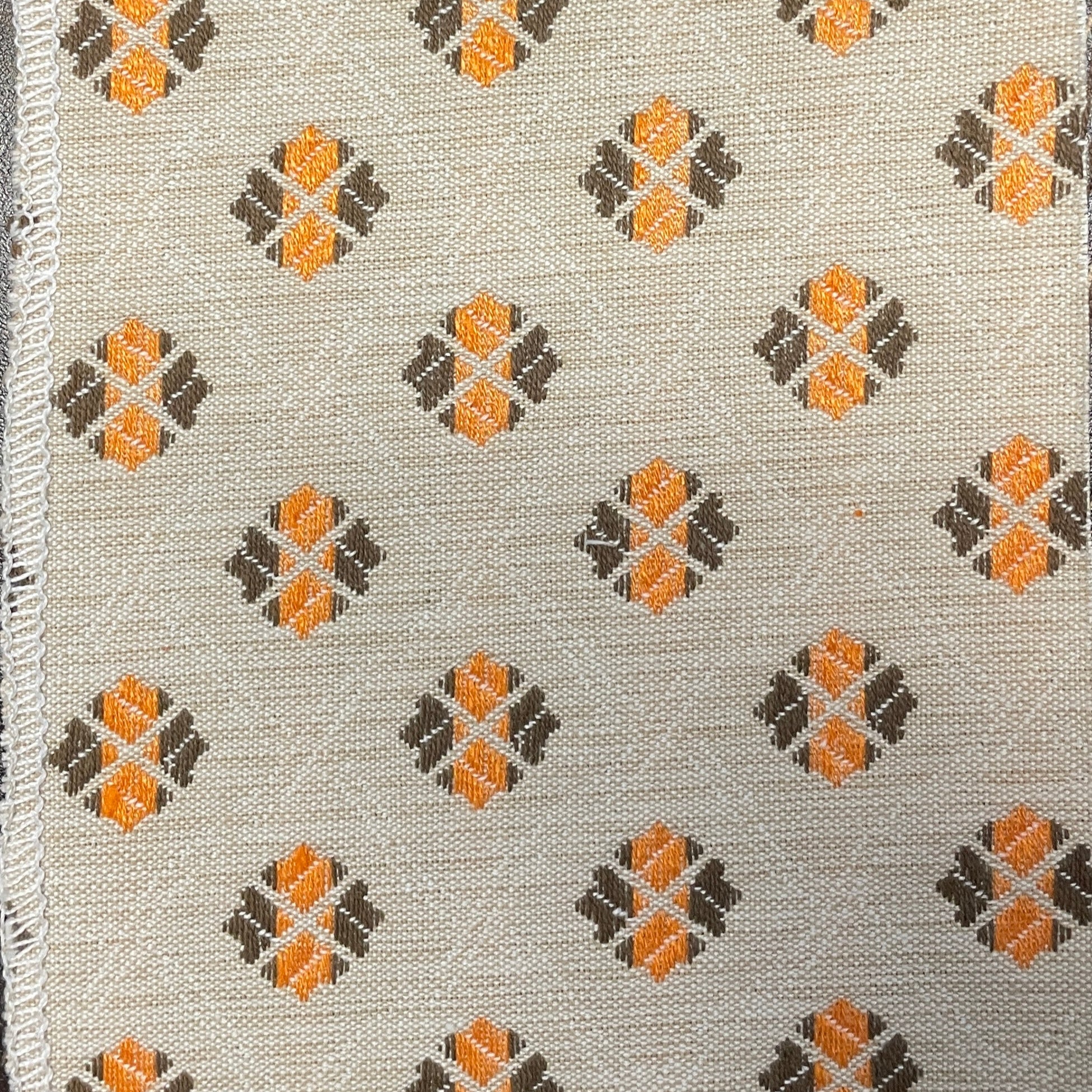 0570 Fabric Retro Charm