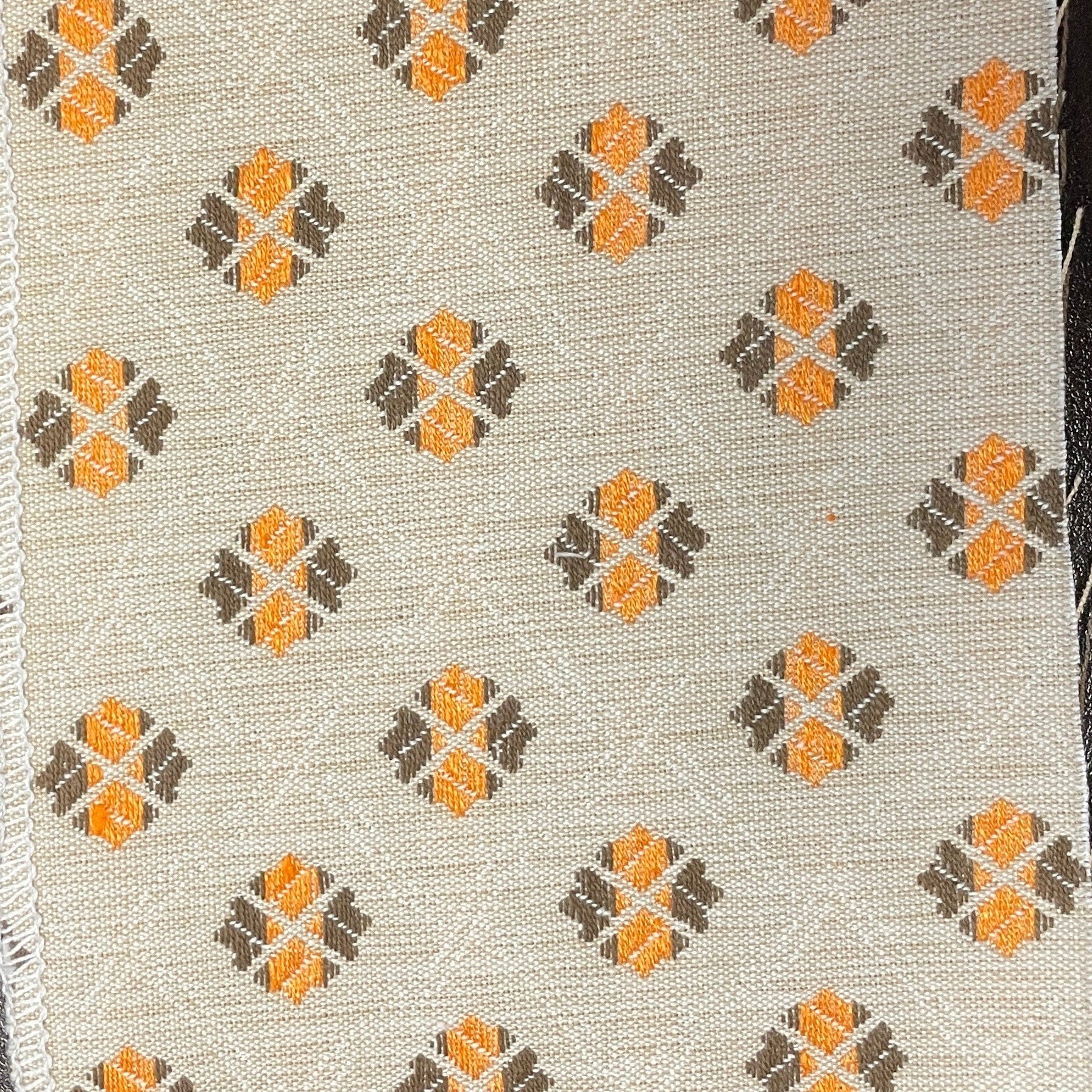 0570 Fabric Retro Charm