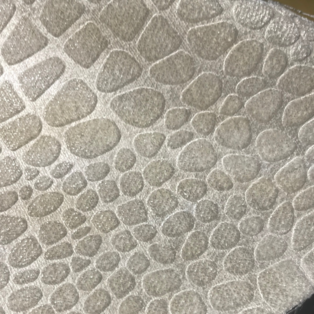 920 Fabric Pattern White